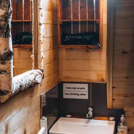 Pustolov - Stara Planina Апартаменты *